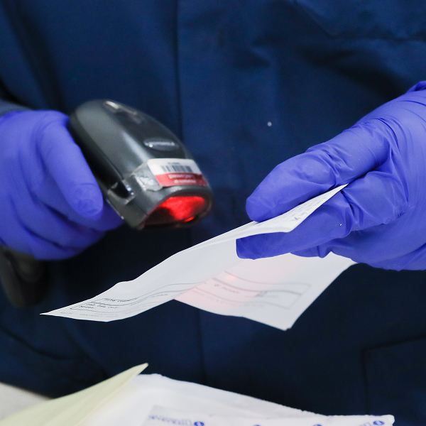 Linked image of Lab samples